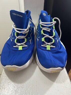 Nike Kids Blue Sneakers with Lime Accents